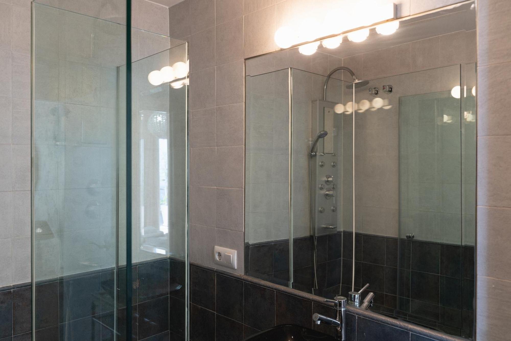 セビリアThe Artist'S House With Private Poolアパートメント エクステリア 写真